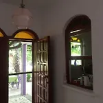 比鲁尔旅馆 3*