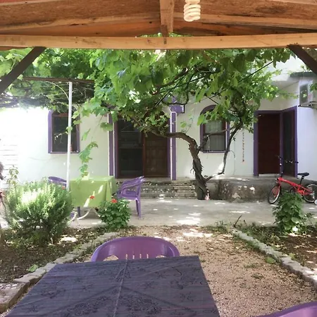 Billur Pension Guest house *