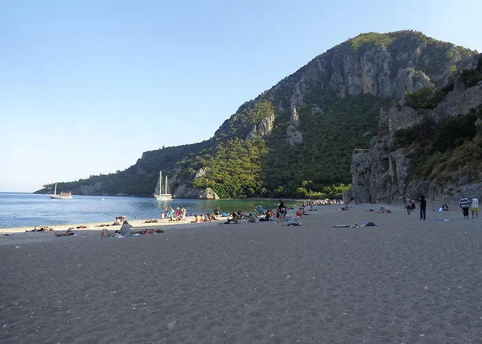 Billur Pension Otel Çıralı